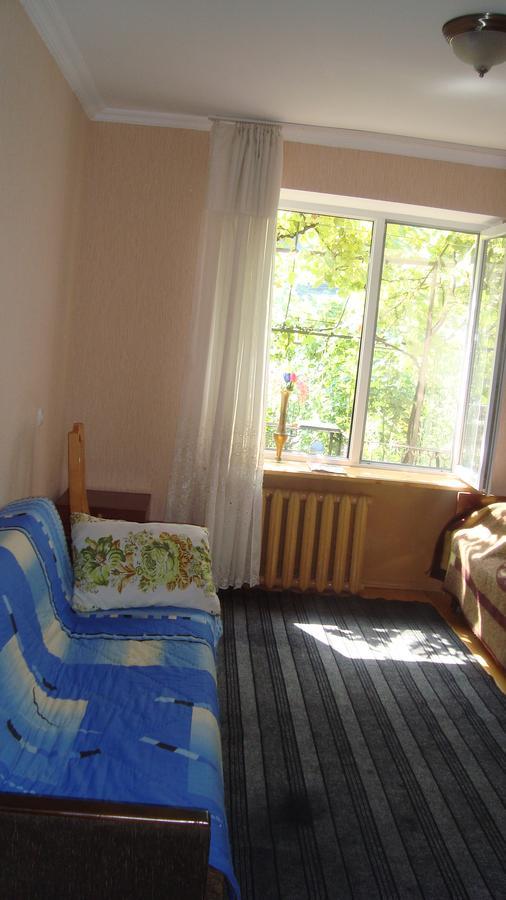 Guesthouse Valeria Borjomi Ngoại thất bức ảnh