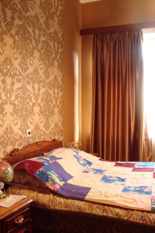 Guesthouse Valeria Borjomi Ngoại thất bức ảnh